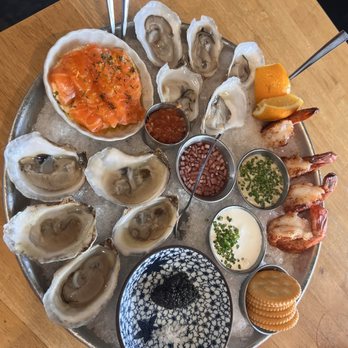 Liv's - Lovers platter with add on caviar - Seafood Near Me - Long Beach, California