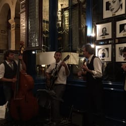 Bar Americano - Eclectic Zoo / Jazz Night