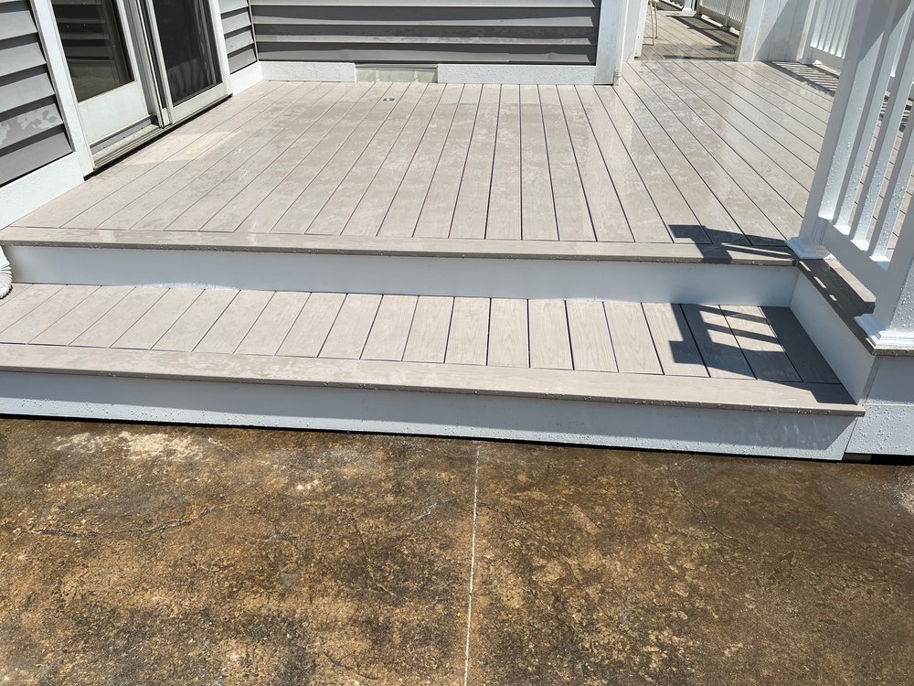 Slide of Palomino Construction