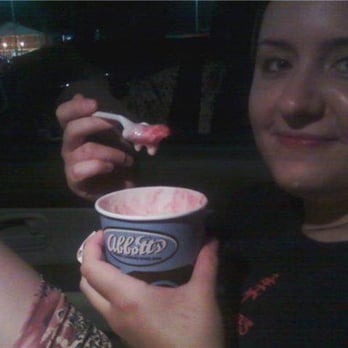 Abbott's Frozen Custard - Ice Cream & Frozen Yogurt Near Me - Pittsford, New York Abbott's Frozen Custard - Ice Cream & Frozen Yogurt Near Me - Pittsford, New York