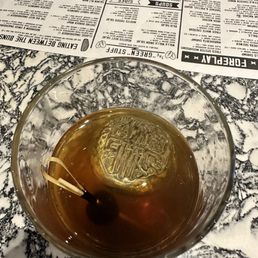 Manhattan, zoom into the ice cube Manhattan, zoom into the ice cube