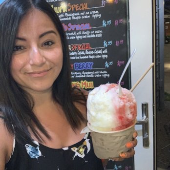 Jojo's Shave Ice - Piña Colada was amazing with vanilla ice cream. This is the small one - Shaved Ice Near Me - Kapaa, Hawaii Jojo's Shave Ice - Piña Colada was amazing with vanilla ice cream. This is the small one - Shaved Ice Near Me - Kapaa, Hawaii
