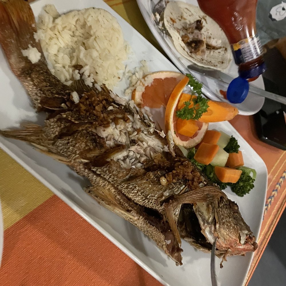 Mariscos El Güero - Fried garlic fish. - Seafood Near Me - Puerto Vallarta, JAL Mariscos El Güero - Fried garlic fish. - Seafood Near Me - Puerto Vallarta, JAL