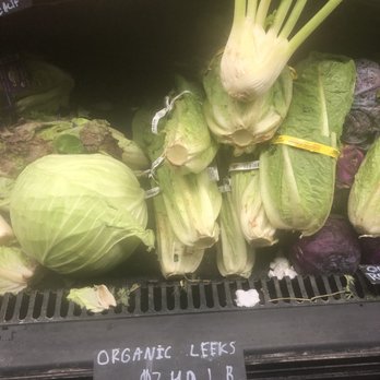Giant Eagle Market District - Not a leek in sight. On numerous visits I've attempted to purchase flat leaf parsley only to find cilantro in its place. - Beer, Wine & Spirits Near Me - Columbus, Ohio