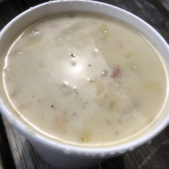 Sam's Chowdermobile - Clam chowder - Food Trucks Near Me Sam's Chowdermobile - Clam chowder - Food Trucks Near Me