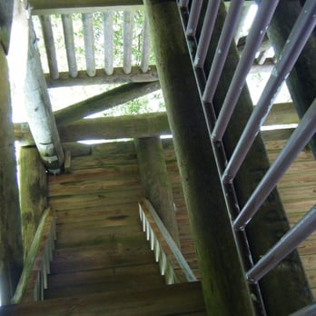 Hannah Robinson Tower - Parks Near Me - Washington, Rhode Island