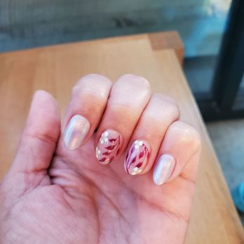 The 10 Tiny Canvases - Shellac Gel Manicure - Nail Art - Nail Technicians Near Me - San Diego, California