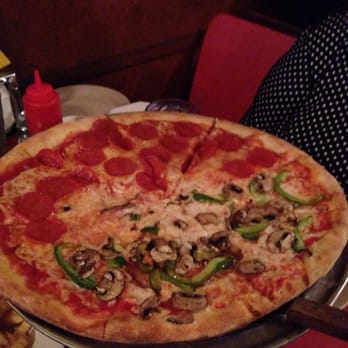 Ciro's Pizza - Pizza was done to a perfect golden brown. Taste was awesome. - Pizza Near Me - Strasburg, Virginia