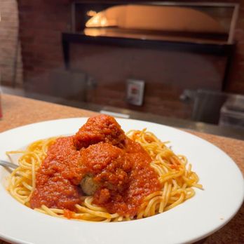 Piazza Mia - Italian Near Me - Dover, Delaware