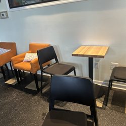 Espresso Elevado - Seating