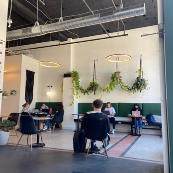 Canary Coffee Bar - Coffee & Tea Near Me - Milwaukee, Wisconsin