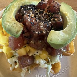 FINS - TropiCali Cuisine - Poke Bowl