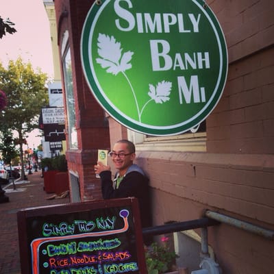 Simply Banh Mi by null