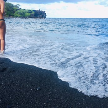 Black Sand Beach - Beaches Near Me