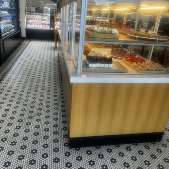 Paris Baguette - ...... - Bakeries Near Me - Fresno, California Paris Baguette - ...... - Bakeries Near Me - Fresno, California