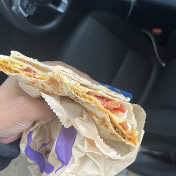 Taco Bell - Taco & Burrito Cravings Pack - Fast Food Near Me - Greensboro, North Carolina
