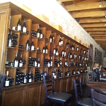 Twisted Vine - Vinos =) - Wine Bars Near Me - Fullerton, California