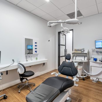 SMILE STANDARD - Updated December 2025 - 15 Photos - 22202 N Cave