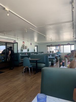 Scotty's on the Strand by null