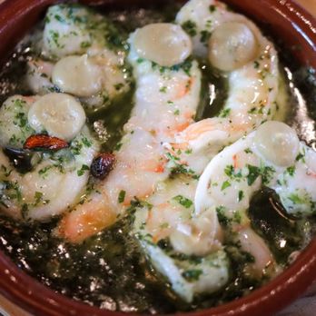Lumbre - Gambas al Ajillo - Spanish Near Me - Tampa, Florida