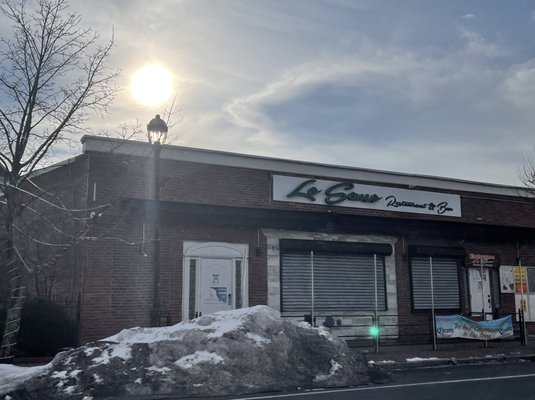 Lo Sano Restaurant & Bar by null