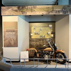 America On Wheels Museum - Antique motorcycle