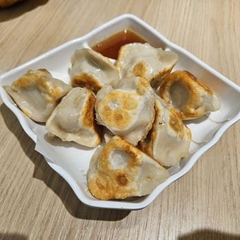 Mom’s Pan Fried Bun - Pan-fried pork dumplings - Chinese Near Me - Markham, Ontario