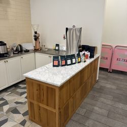 Elixr Coffee & Roastery - Self serve coffee area