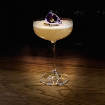 Tropezón - Pineapple Saturn Gin cocktail - Tapas/Small Plates Near Me - Miami Beach, Florida Tropezón - Pineapple Saturn Gin cocktail - Tapas/Small Plates Near Me - Miami Beach, Florida