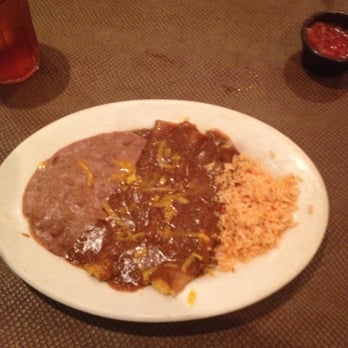 El Fenix - My enchilada dinner, a Wednesday night special. - Mexican Near Me - Dallas, Texas
