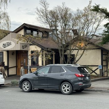The Oak Table Cafe - Exterior - Breakfast & Brunch Near Me - Sequim, Washington