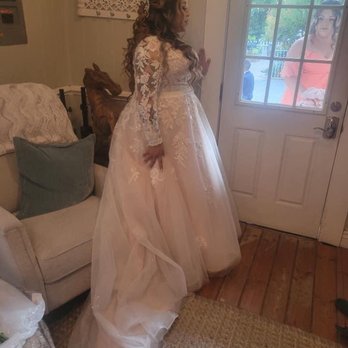 Angelica's Custom Tailors - Completed alterations on wedding day - Sewing & Alterations Near Me - Campbell, California
