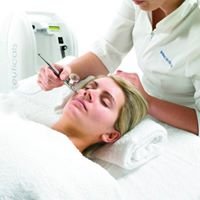 Taylar Rae Skin Care Logo