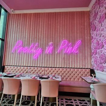 Sugar Factory Foxwoods - One section of seating - American Near Me - Mashantucket, Connecticut Sugar Factory Foxwoods - One section of seating - American Near Me - Mashantucket, Connecticut