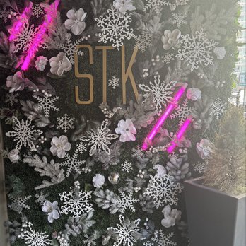 STK Steakhouse - Photo wall - Steakhouses Near Me - Chicago, Illinois STK Steakhouse - Photo wall - Steakhouses Near Me - Chicago, Illinois