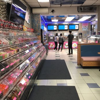 Tasti D-Lite - Ice Cream & Frozen Yogurt Near Me - New York, New York Tasti D-Lite - Ice Cream & Frozen Yogurt Near Me - New York, New York