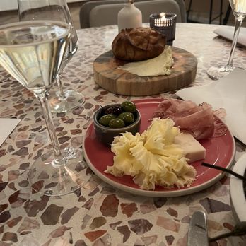 Atria - Bread and charcuterie, Prosecco - Seafood Near Me - Flagstaff, Arizona