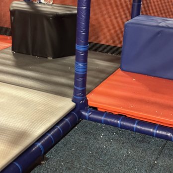 Sky Zone Harrisburg - Trash in toddler area - Trampoline Parks Near Me - Mechanicsburg, Pennsylvania
