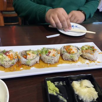 O Sumo Sushi - Fat Sumo Roll - Sushi Bars Near Me - Sherman Oaks, California O Sumo Sushi - Fat Sumo Roll - Sushi Bars Near Me - Sherman Oaks, California