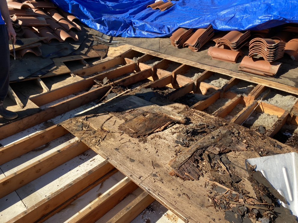 Slide of LaBlanc Carpentry