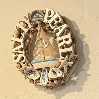 Salty Pearl Raw Bar - Wall Art - Seafood Near Me - Pensacola, Florida