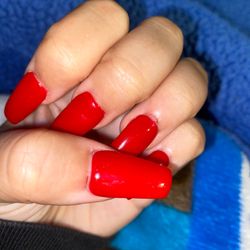 L A Nails