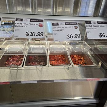 H Mart - Food Court Near Me - Schaumburg, Illinois