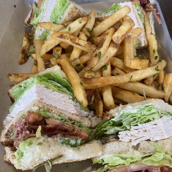 Twohey’s Restaurant - Turkey Club with Garlic Fries - New American Near Me - South Pasadena, California