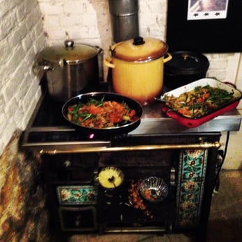 La Cave de l'Os à Moelle - amazing food in a traditional setting. - French Near Me - Paris, 75