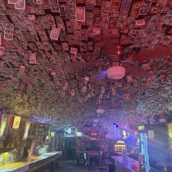 Devil's Backbone Tavern - Dive Bars Near Me - Fischer, Texas Devil's Backbone Tavern - Dive Bars Near Me - Fischer, Texas