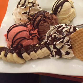 Régal Glace - Banana Surf - Ice Cream & Frozen Yogurt Near Me - Lyon, 69