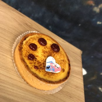 Vanille Patisserie - Passion fruit tart - Desserts Near Me - Chicago, Illinois