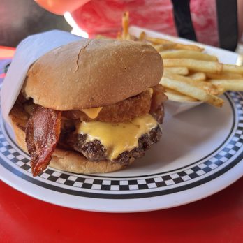 Cool Cat Cafe - The Duke Burger - Burgers Near Me - Kihei, Hawaii Cool Cat Cafe - The Duke Burger - Burgers Near Me - Kihei, Hawaii