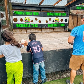 Thomas Family Farm - Baseball toss - Attraction Farms Near Me - Snohomish, Washington Thomas Family Farm - Baseball toss - Attraction Farms Near Me - Snohomish, Washington